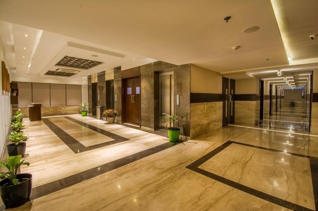 The Capital Hotel Guntūr エクステリア 写真